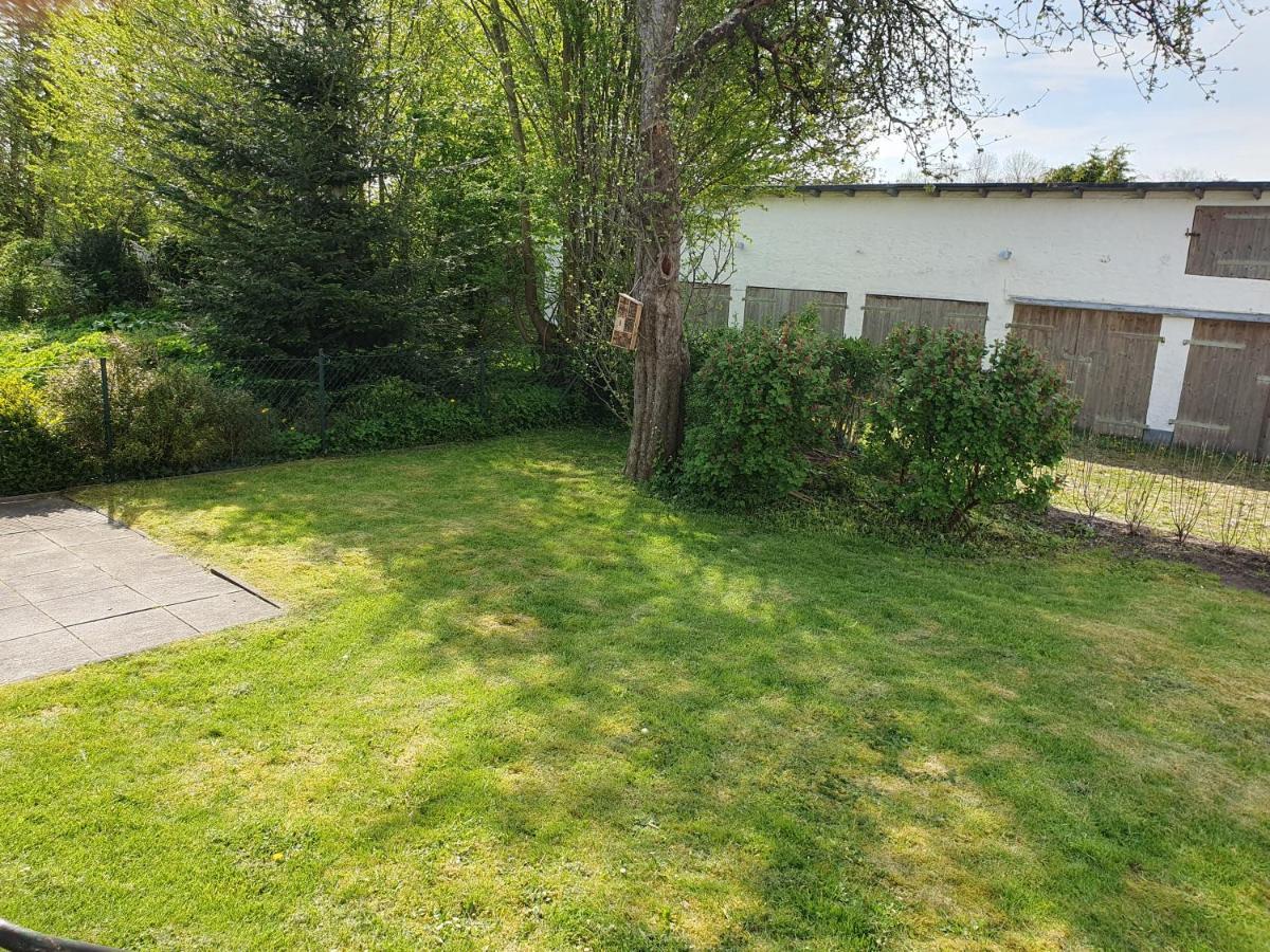 Charmante Haushaelfte Mit Garten Und Terrasse Flensburgo Esterno foto